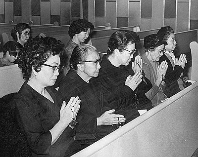 Women Pray at Nichiren Buddhist Church, 1963