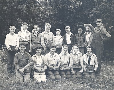 Victory Food Volunteers