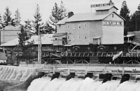 Bend Flour Mill, c.1917 Gifford & Prentiss Photograph CN 018747