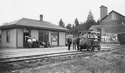 Railroad Station at Airlie, 1909